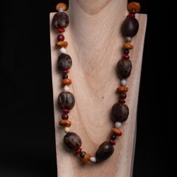 Collar semillas grandes